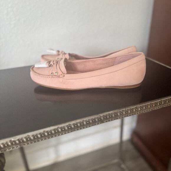 Gianni Bini Pink Leather Tassel Flats 8M - Picture 4 of 8
